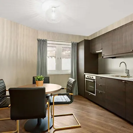 Ole Bull, Western Signature Collection Leilighetshoteller 4*